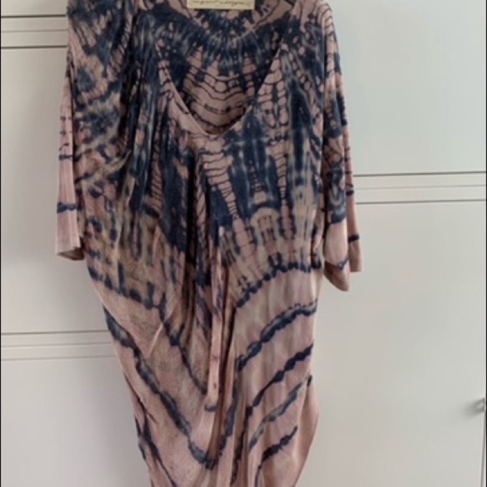 Raquel Allegra Basic High Low Top | Size 2 |